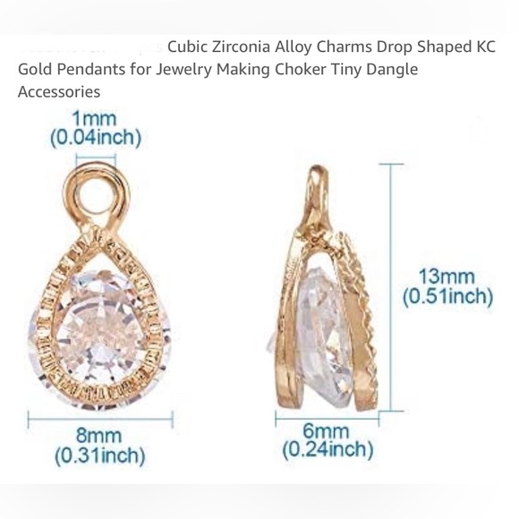 Hand Crafted 🎄 Holiday Themed Faux Leather Dangling Buffalo Print Earrings - Picture 7 of 8